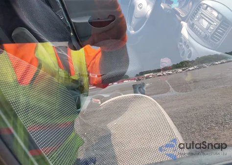 2007 Hyundai Accent Gls from USA, damaged, VIN KMHCN46C77U128256